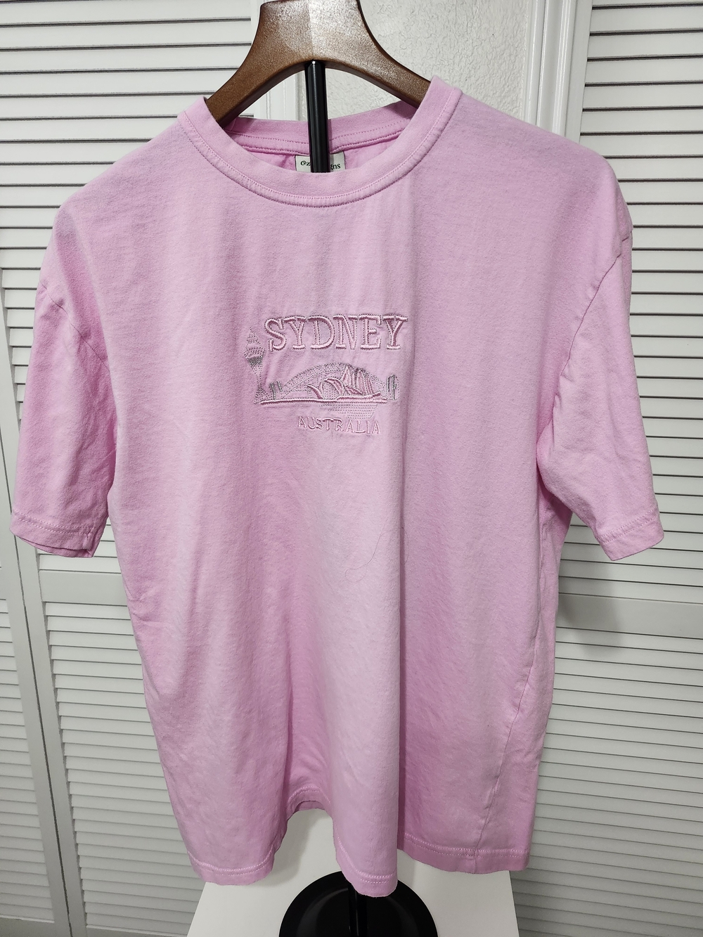 Sydney Embroidered Short Sleeve Tee - Pink